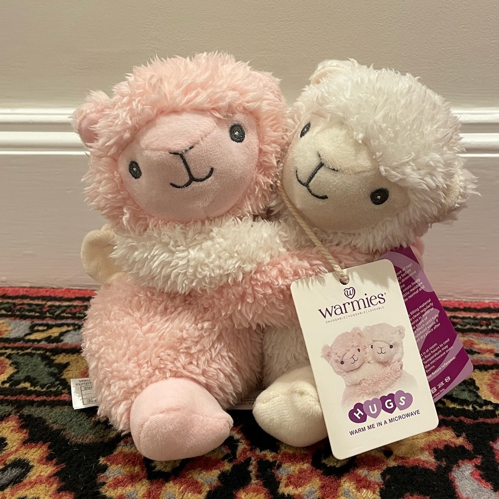 NEW Warmies Detachable Hugs Lambs with Scented Lavender